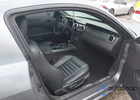 2007 Ford Mustang Gt Deluxe/Gt Premium from USA, damaged, VIN 1ZVFT82H575260357